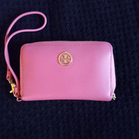 Tory Burke wristlet/ wallet - Picture 2 of 6